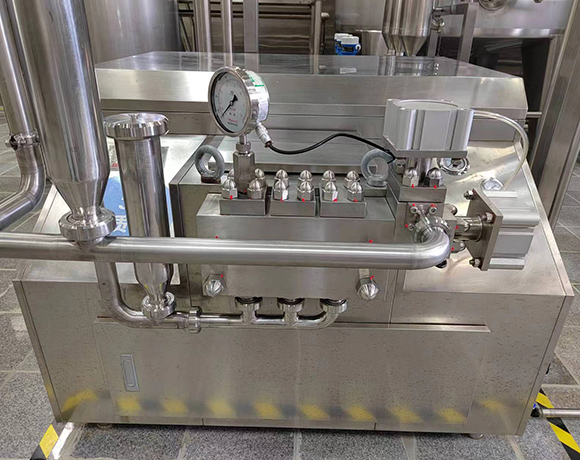 Pneumatic self regulating homogenization unit