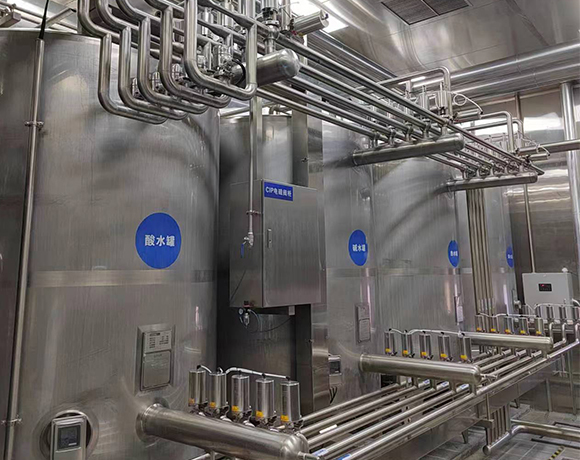 Fully automatic CIP in loop fine filtration system